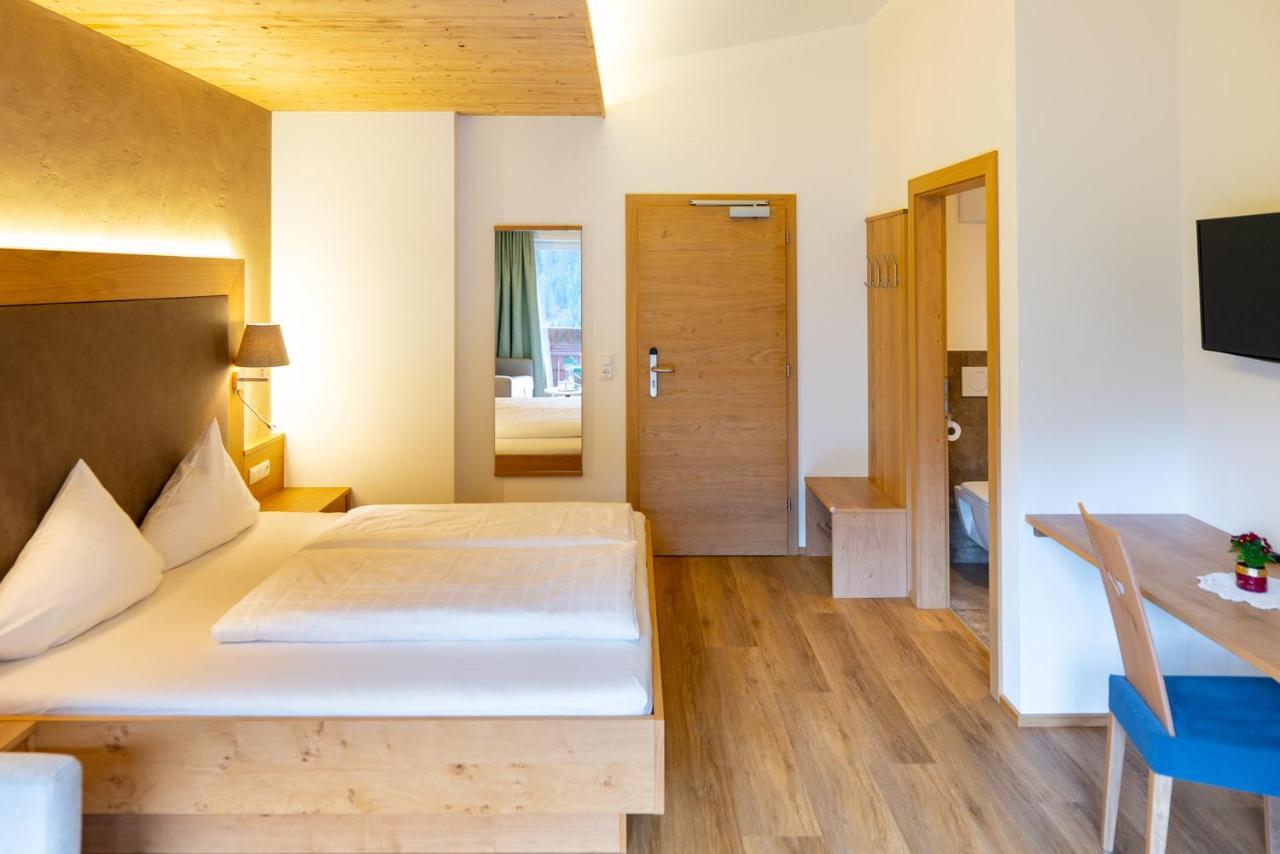 Hotel Tiroler Herz Hinterhornbach Eksteriør bilde