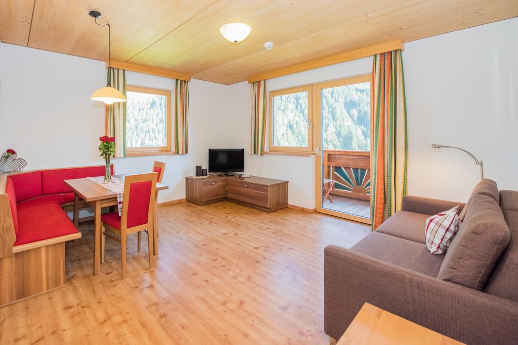 Hotel Tiroler Herz Hinterhornbach Eksteriør bilde