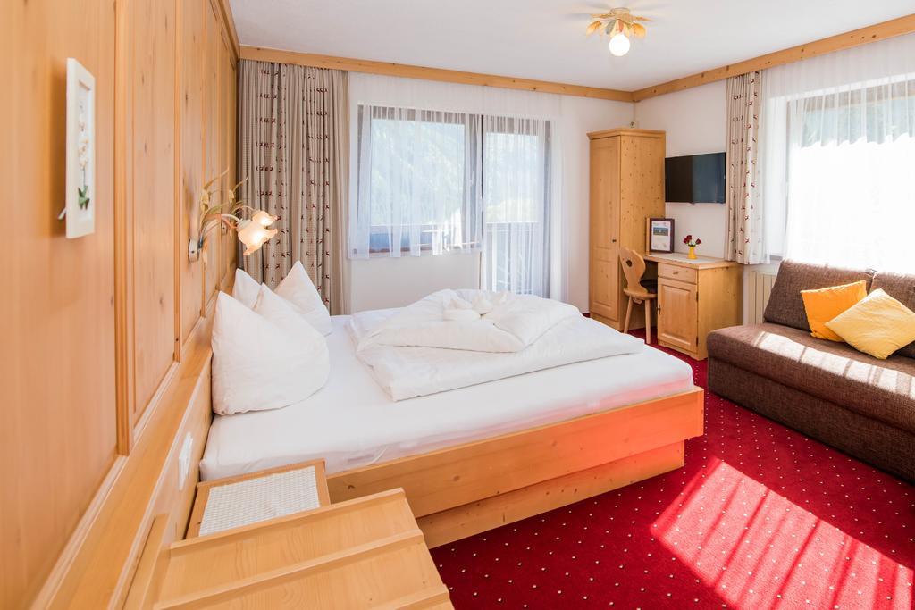 Hotel Tiroler Herz Hinterhornbach Eksteriør bilde